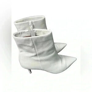 Linea Paolo Booties 9.5